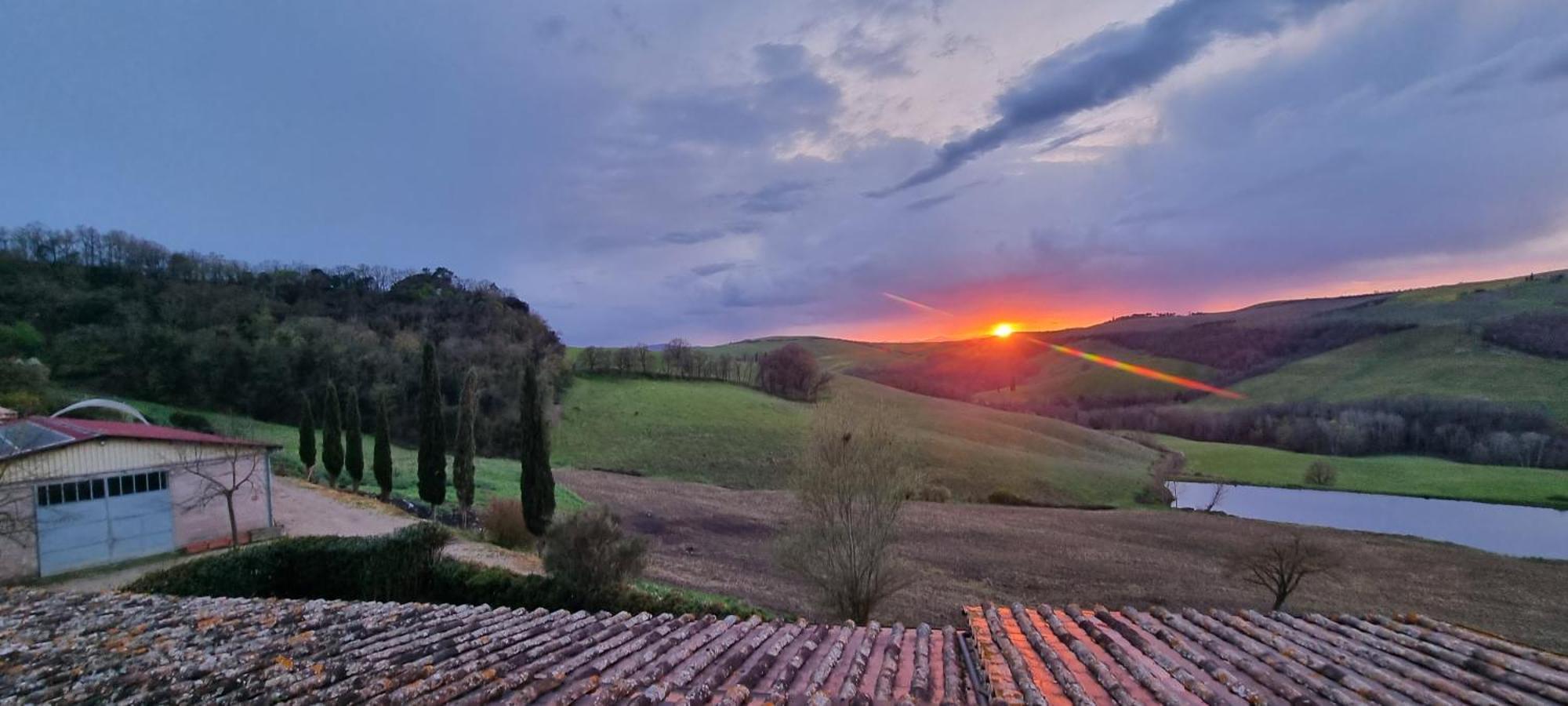 Agriturismo S. Eurosia Montalcino Pokoj fotografie